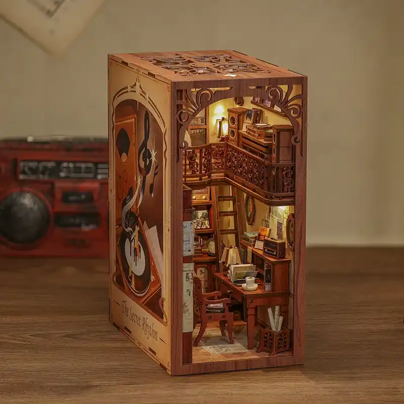Rabatt | The Secret Rythm - Book Nook Kit - CuteBee