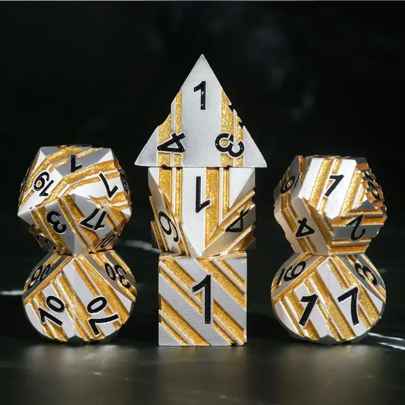 A Role Playing Dice Set Metallic - Gold Flash - Extra rabatt