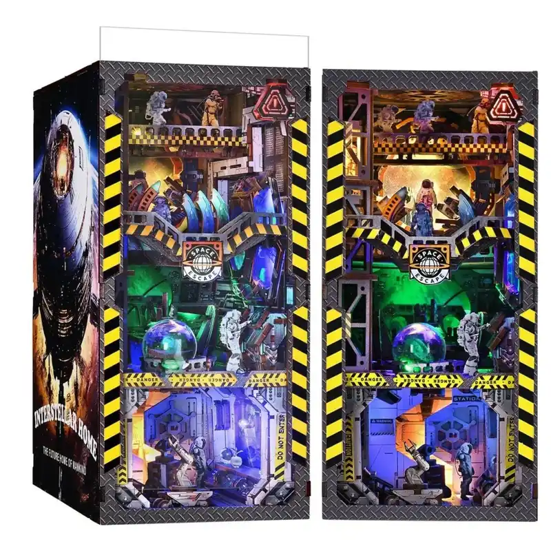 Interstellar Home - Book Nook Kit - Aslowsnail - Nytt i webbutiken