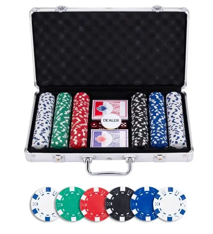 Missa inte | Pokerset i metallväska, med 300 marker (11.5 grams)