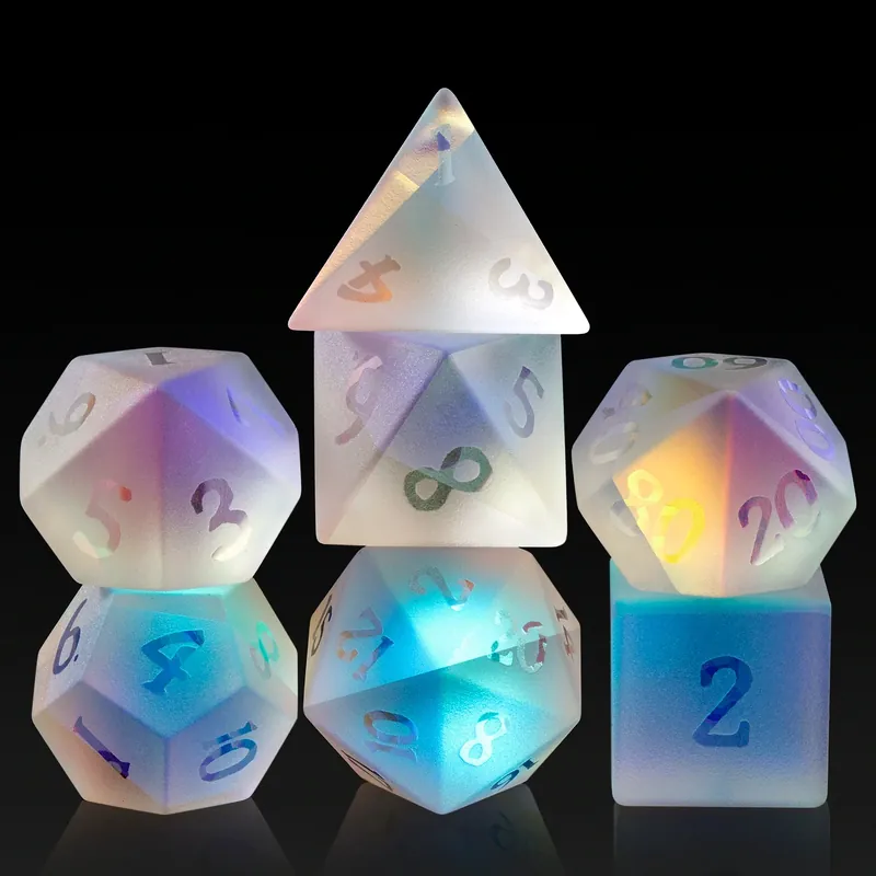 Köp online - A Role Playing Dice Set Frosted Rainbow Prism Glass