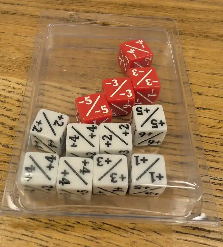 Red/white Positive/negative D6 Dice 12 Mm (12st) | Direkt från tillverkaren