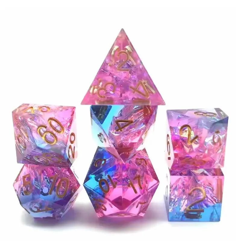 Extra bra pris - Aurora‘s Edge Sharp-Edge Dice Set (7)