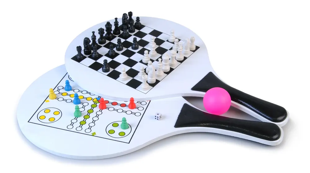 Strandtennisset I Tra Med Spelplan For Fia Och Schack - Finns tillgänglig