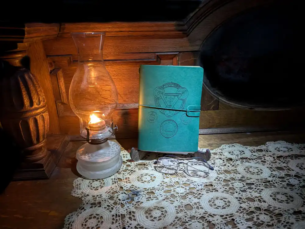 RPG Character Journal Green Arcane Symbol | Köp direkt