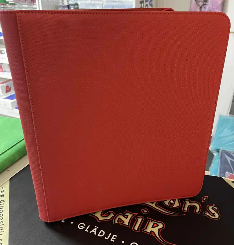Zip Cardbinder 12 Pocket 480 Cards Red - Sista chansen