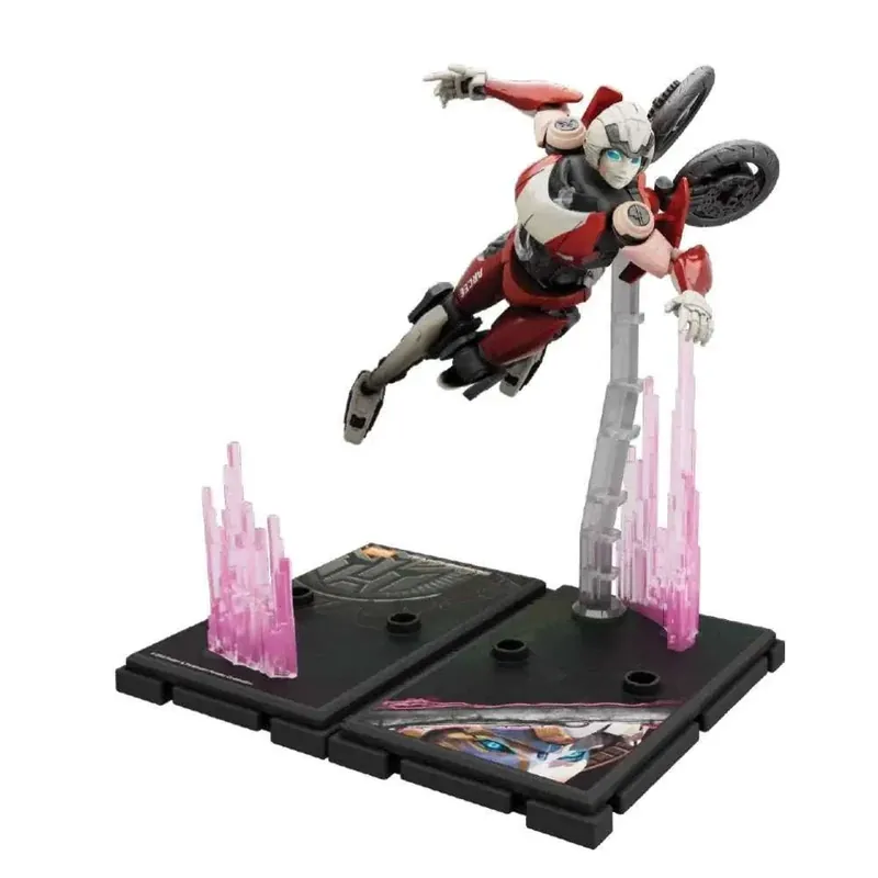 Beställ idag - Transformers Arcee Rise of the Beasts Classic Class 07 modellkit