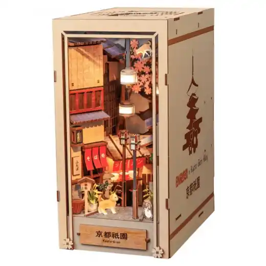 Bara idag - SKADAT Anavrin Book Nook - Kyoto Gion