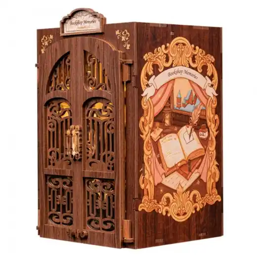 Book Nook Kit - Bookshop Memories - Klar att skickas