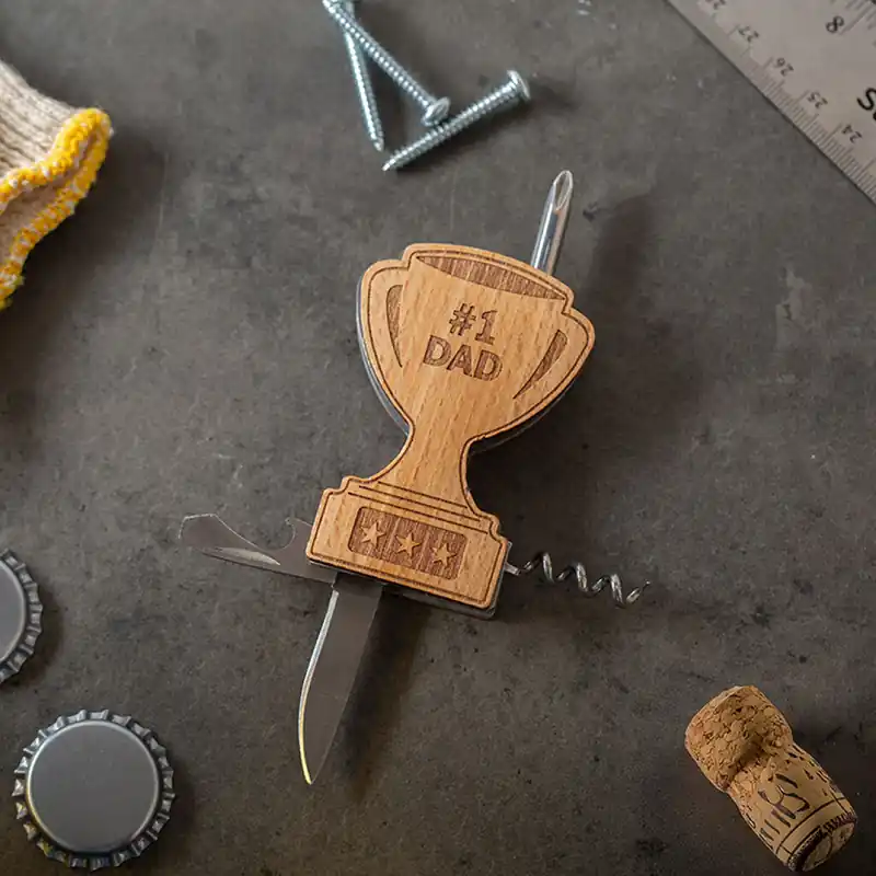 Enkel beställning | Kikkerland - Dad Trophy Multi-Tool - 2 x 2.75 x 0.5 inches