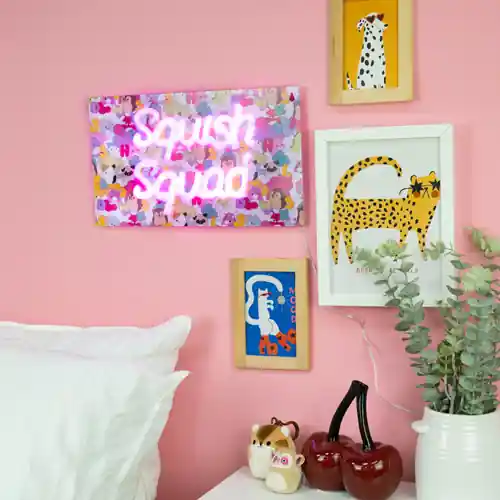 Squishmallows - Squish Squad Neon Wall Light - Neon Pink - Extra bra pris