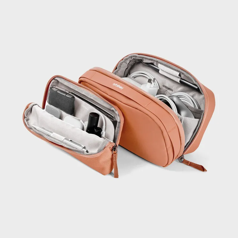 Toppkvalitet - Orbitkey - 2-In-1 Tech Pouch - Rose