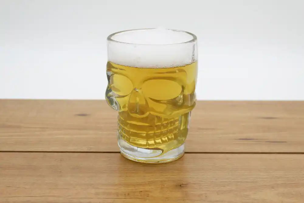 Utförsäljning - Winkee - Skull Beer Glass
