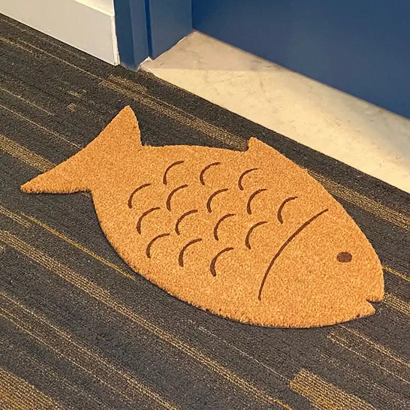 Kikkerland - Fish Doormat - Coir - 29.5" x 17.75" x 0.5" | Extra bra pris